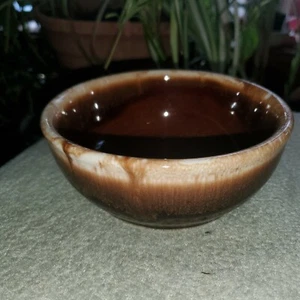 HULL OVEN PROOF USA BROWN DRIP SOUP-CEREAL BOWL 5 1/4'' X  2 1/4'' - Picture 1 of 1