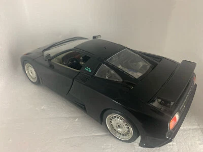 bburago 1:18 Bugatti EB110  nera USATO senza scatola - Immagine 1 di 2