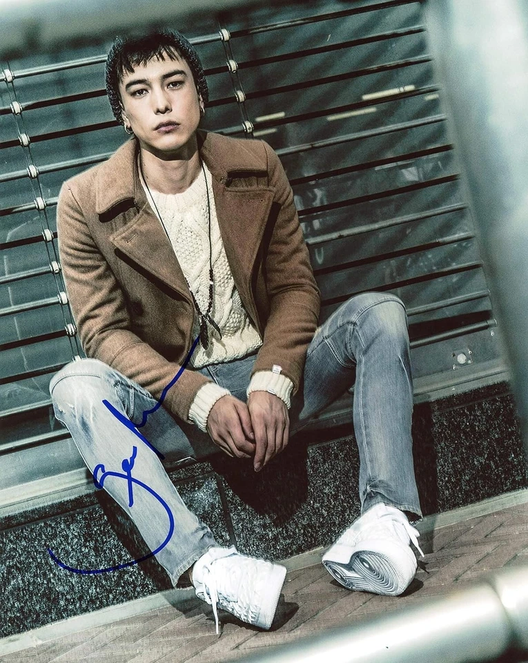 Sen Mitsuji Actor SIGNED AUTOGRAPHED 8 x 10 PHOTO REPRINT - Image 1 of 1