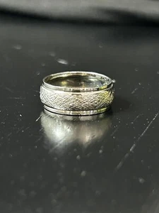  Sterling Silver Ring Size 7 Vintage Etched Band wedding Crosshatch  - Picture 1 of 6