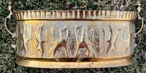 Old Antique Hand Hammered Brass Metal Embossed Oval Jardiniere Planter Pot King - Picture 1 of 20