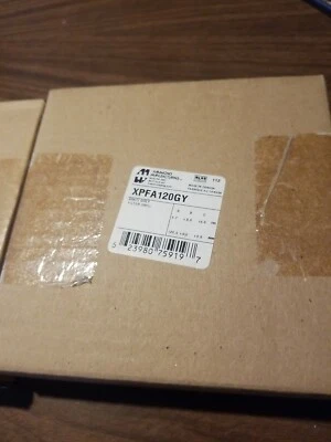 Ventilador de filtro de parrilla gris XPFA120GY Hammond Manufacturing ASA61 4,70 X 5,91 pulgadas Foto 1 de 3