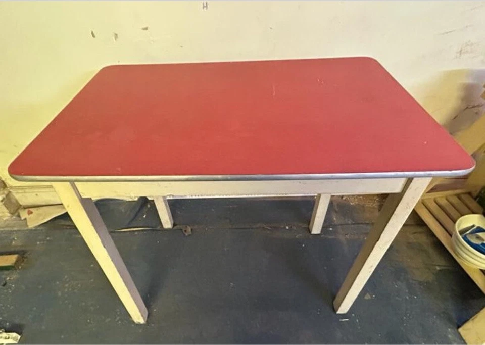 VINTAGE RETRO MID CENTURY FORMICA DINING KITCHEN TABLE RED MELAMINE WOODEN WOOD - Image 1 of 4