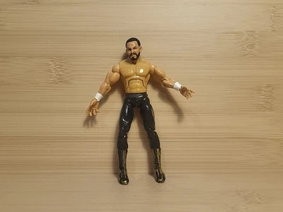 WWE Chavo Guerrero -  BUILD N' BRAWL - WRESTLING DELUXE ACTION FIGURE - SERIES 5 - Image 1 of 4