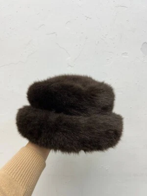 Sombrero de invierno de piel sintética marrón mujer ciervo Betmar Nueva York vintage sombrero de piel grande Foto 1 de 4