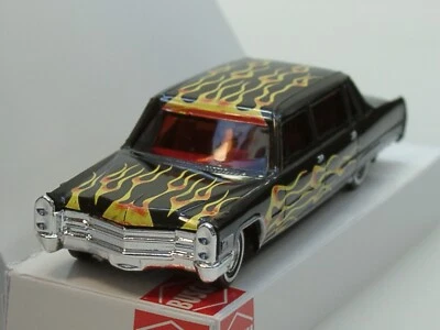Busch Cadillac '66 Limousine "CRAZY CARS" - 42964 - 1:87 - Bild 1 von 3