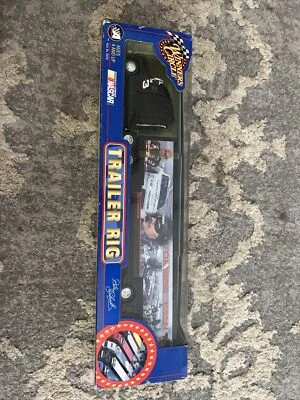 Plataforma de remolque Winner's Circle Dale Earnhardt Forever the Man 1:64 2002 NASCAR Lm Foto 1 de 4