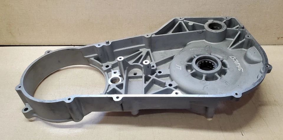 CUBIERTA PRIMARIA INTERIOR HARLEY DAVIDSON 60663-01 FXD DYNA SUPER GLIDE 2001-2005 Foto 1 de 4