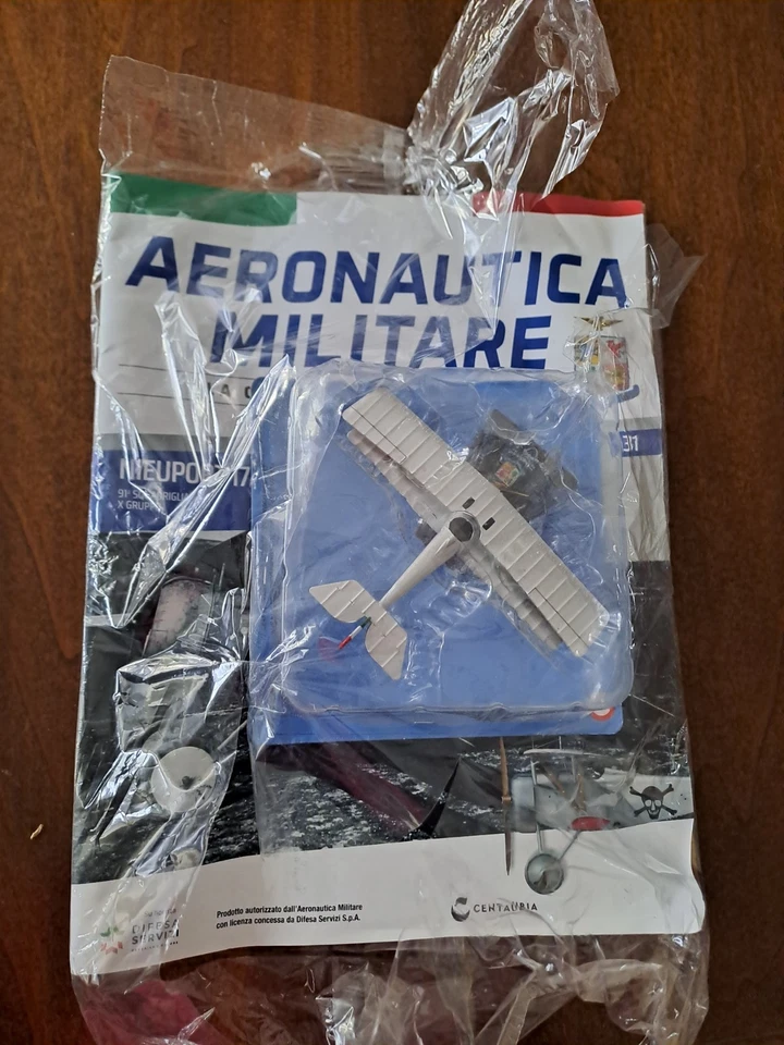 Aeronautica militare - La collezione ufficiale  NIEUPORT 17 die-cast - Immagine 1 di 3