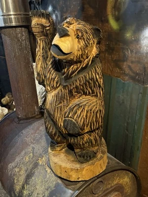 Motosierra Bear tallada ondulada Foto 1 de 4