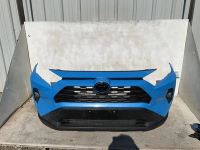 2019-2024 Toyota Rav4 Front Bumper Japan Built W/Front Park Assist Blue 8w9 OEM Foto 1 de 4