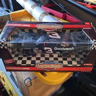 Juego de coches diecast escala 1:18 American Muscle coleccionables ERTL Dale Earnhardt Foto 1 de 3