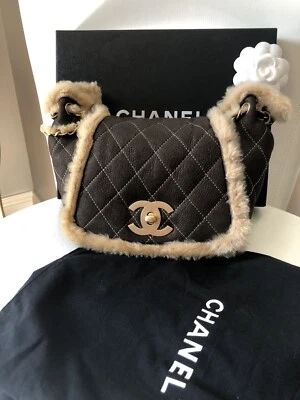 Chanel Marrón Piel de Oveja Bronce Acolchado Cuero GHW Raro Coleccionable con CAJA Y BOLSO Foto 1 de 4