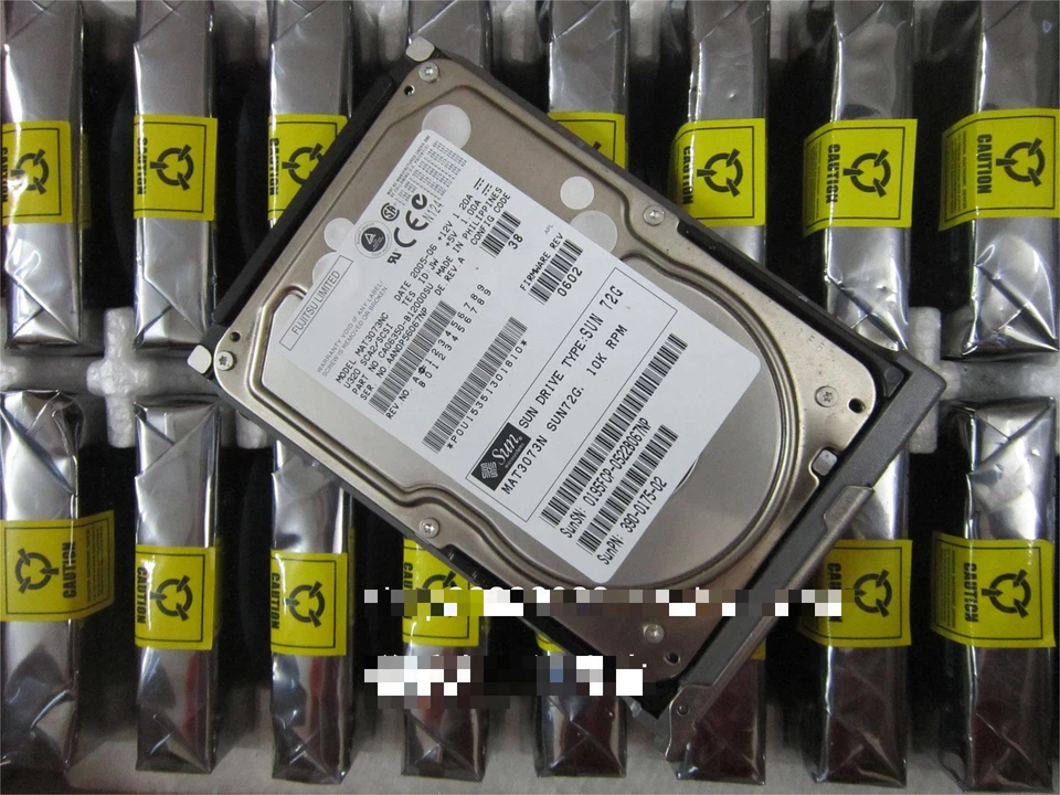 SUN 80 pin SCSI hard drive 73G/72GB MAT3073NC 390-0175-02 540-5455-01 - Bild 1 von 1