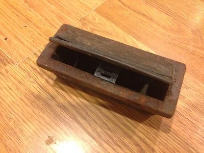 1982 Lancia Beta Zagato - Rear Armrest Ashtray - Image 1 of 4