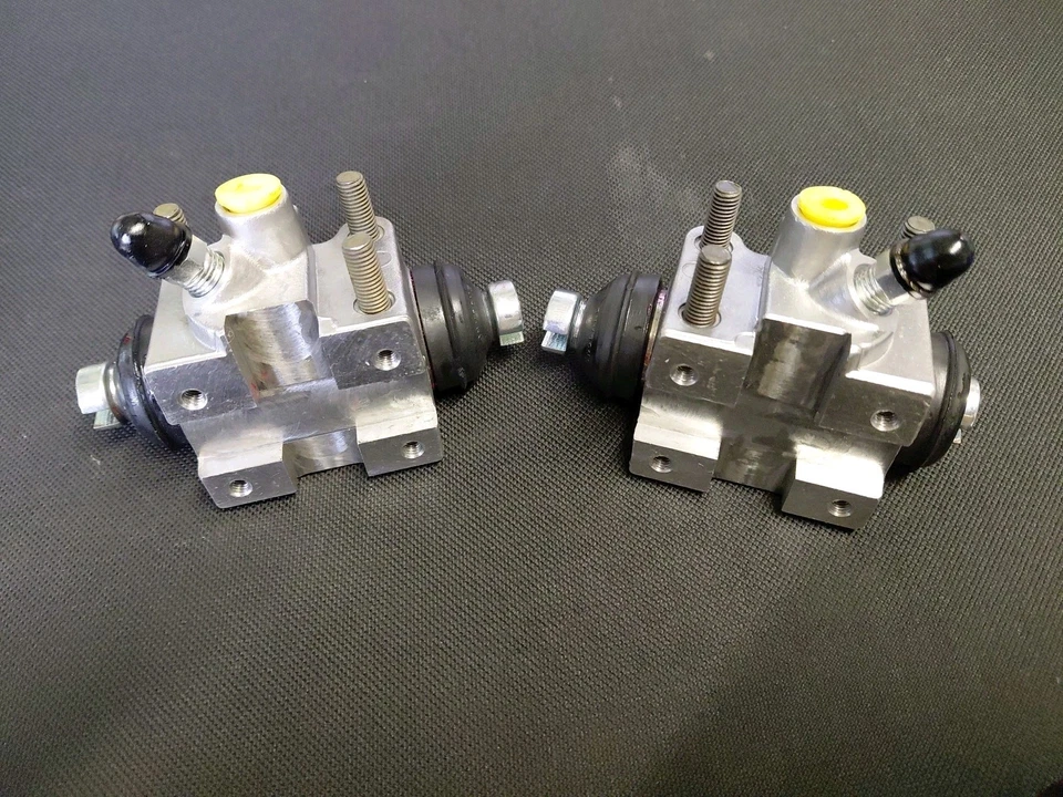 CILINDROS RUEDA TRASERA ROVER P4 90/105 1956-59 268464 268465 Foto 1 de 1