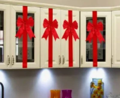 Cinta y lazos rojos festivos con adhesivo para puertas de gabinete 4 piezas Foto 1 de 4