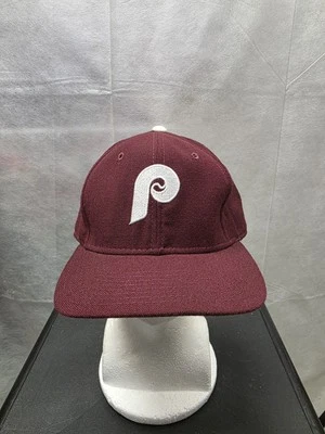 Vintage Philadelphia Phillies Sports Specialties Youngan Fitted Hat 7 1/8 MLB - Image 1 of 4