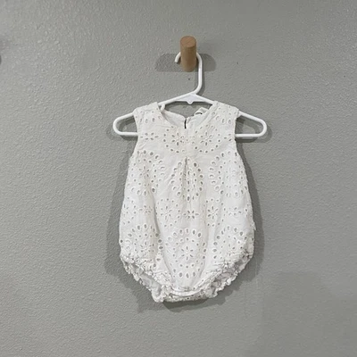Snug Baby Eyelet Romper White 6-9 Months • 100% Cotton • EUC - Image 1 of 4