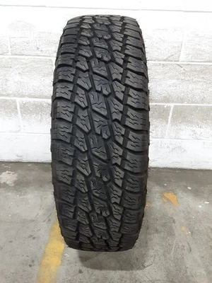 1x P235/75R17 Nitto Terra Grappler All Terrain 10/32 Used Tire - Image 1 of 3