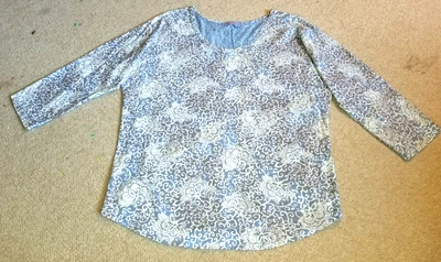Womens Top-FRESH PRODUCE-grey/blue floral cotton knit round neck 3/4 slv-XL - Imagem 1 de 4