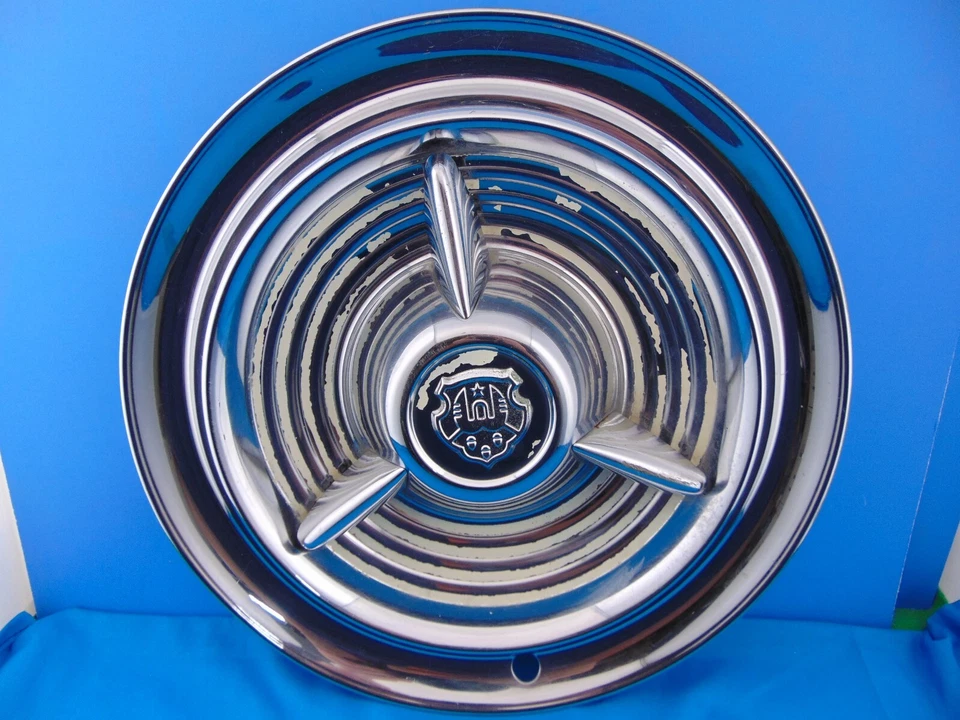 Oldsmobile Fiesta 1953 1954-1955 88 98 Starfire Deluxe Spinner 15" cubierta de rueda Foto 1 de 4