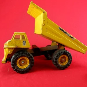 1986 Vintage Caterpillar Dump Truck by Remco Toys Inc. - Metal Body - Picture 1 of 8