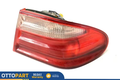 Luz trasera derecha pasajero mercedes e430 e320 w210 2000-02 a2108203664 Foto 1 de 4