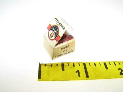 Dollhouse Miniatures Dried Beef Box Artisan Meats 1/12 - Image 1 of 2