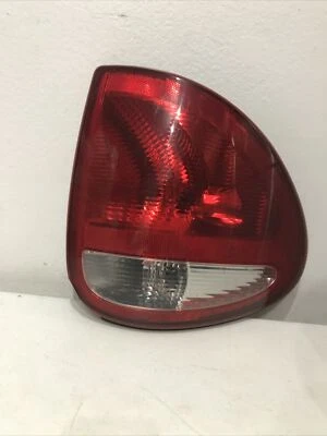 2001-02-03 CHRYSLER VOYAGER TAIL LIGHT ASSEMBLY, LENS. Passenger FastShipping - Image 1 of 4
