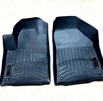 Alfombrillas WeatherTech para Jeep Cherokee 2014-18 - solo delanteras Foto 1 de 4