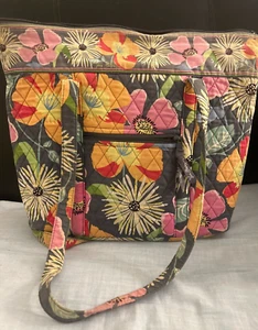Vera Bradley Quilted Floral Themed Shoulder Bag - Tote - Purse - Multiple Pocket - Picture 1 of 5