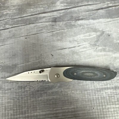 CRKT 8002 WASP LINER LOCK PLAIN EDGE FOLDING POCKET KNIFE - Image 1 of 4