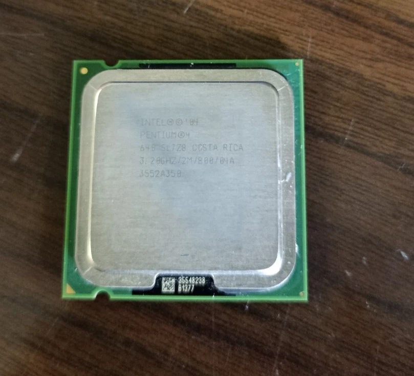 PROCESSORE CPU INTEL PENTIUM 4 - SL7Z8 - 3.20GHz - Funzionante - Immagine 1 di 1
