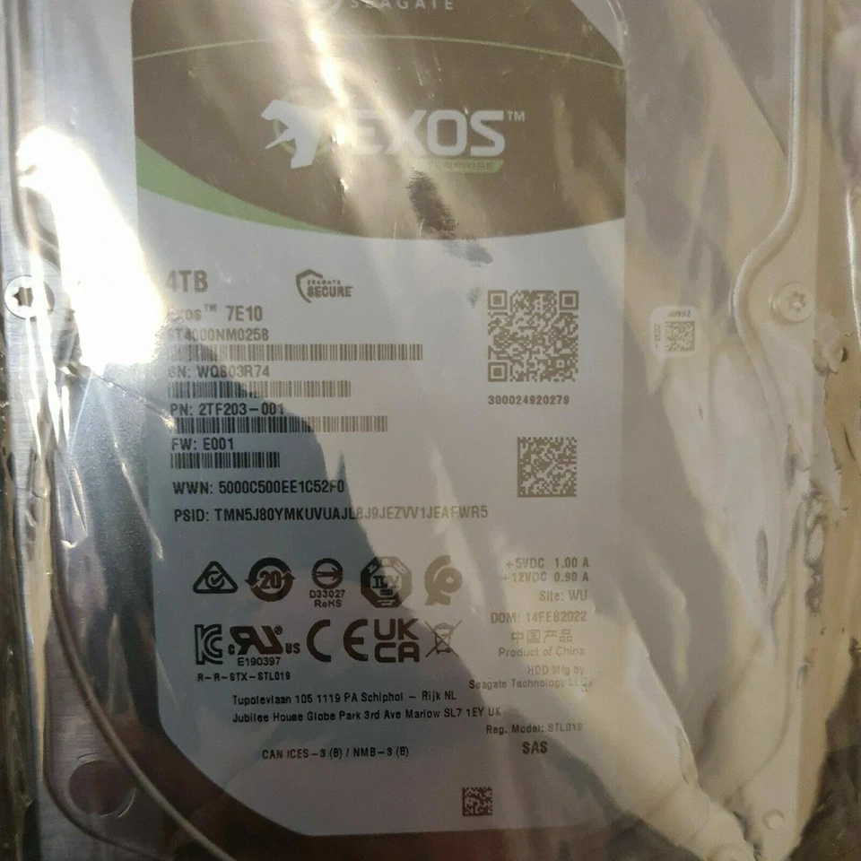 ST4000NM025 Seagate Exos 7E10 ST4000NM025B SAS Hard drive 4TB - Image 1 of 1