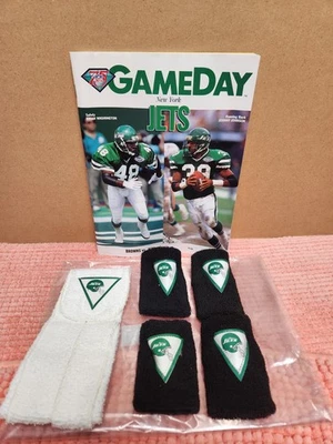 1994 Browns Vs Jets Game Program w/ Jets Game Towel & Wristbands "DiMag" ESTATE - Image 1 of 3