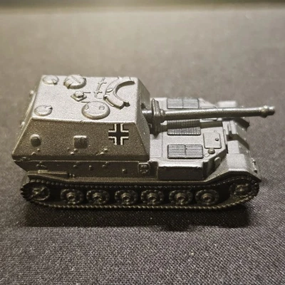 Micro Machines Military Elefant Tank WWII Galoob LGTI 1999 Dark Green Gray - Image 1 of 4