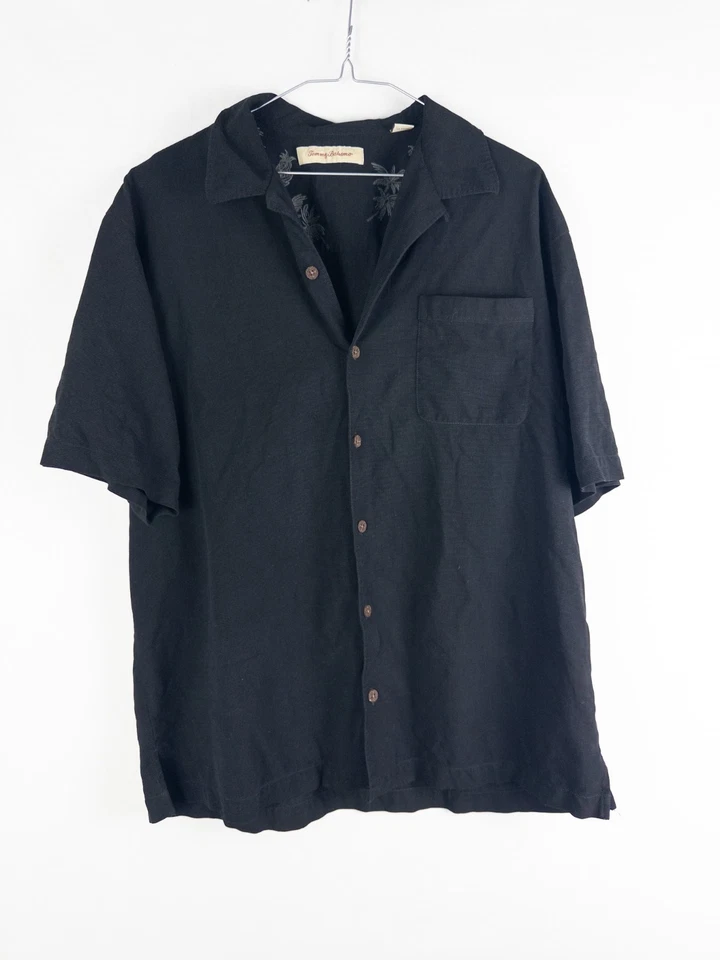 Camisa Tommy Bahama 100% Seda Para Hombre XL Negra Manga Corta Aloha Vacaciones Sólida Foto 1 de 4