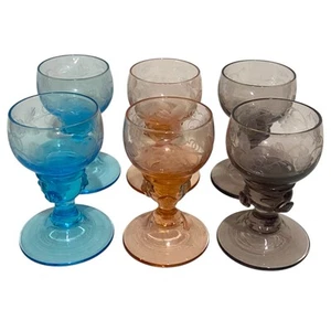 "Lote de colección de 6 vasos de jerez cordial con patas grabadas multicolores de 3"" de alto" - Imagen 1 de 11