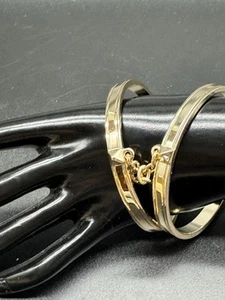 Gold tone Victoria’s Secret Handcuff Double Bangle Bracelet - Picture 1 of 10