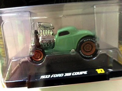 MUSCLE MACHINES 1933 FORD COUPE 3 W COUPE-   1/64 - 33 STREET ROD  - - Image 1 of 3