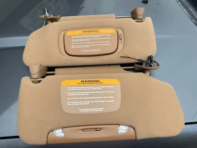 1996 Continental Lincoln Pair of Sun Visors TAN/BROWN~S11 - Imagem 1 de 4