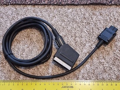 NINTENDO GAMECUBE OFICIAL GENUINO RGB SCART TV AV CABLE ADAPTADOR DE PLOMO DOL-013 GC - Imagen 1 de 4