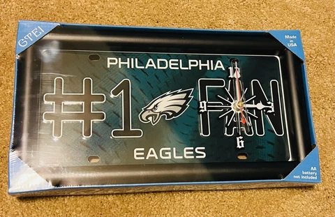 Philadelphia Eagles NFL # 1 Fan Quartz License Plate Clock Cover
