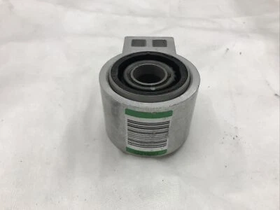 Задний рычаг управления втулка CHEVY Cruze Cadillac ELR XTS Buick Verano 13334021 - Изображение 1 из 4