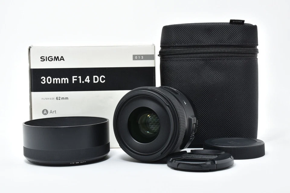 Quasi Perfetto Sigma Dc Art 30mm F/1.4 HSM Obiettivo Con / Box PER CANON EF Mij - Bild 1 von 4