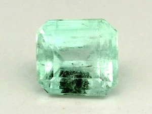 0.84Ct NATURAL GREEN COLOMBIAN EMERALD GEMSTONE - Picture 1 of 7