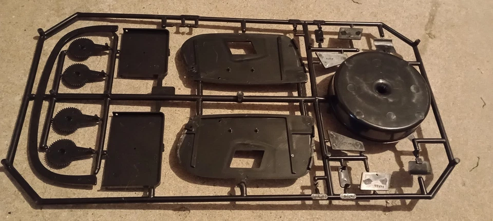 1/8 Pocher Mercedes 500k 540k Türverkleidung +Reserveradwanne 1-8 - Bild 1 von 1