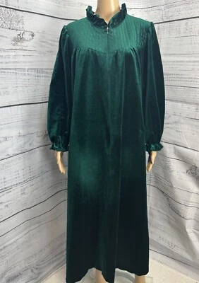 Abrigo de casa vintage Aria verde esmeralda terciopelo cremallera frontal canesú acolchado talla M años 70 Foto 1 de 4