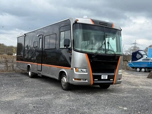 American RV Motorhome - Picture 1 of 23